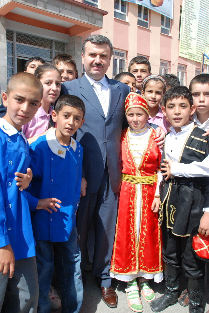 Başkan Akyürek İlköğretim Haftası Kutlamalarına Katıldı