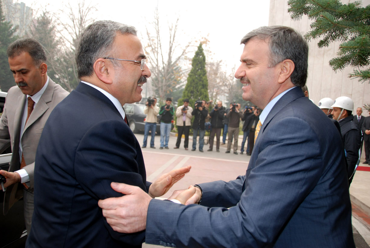 Enerji Bakanı Hilmi Güler Büyükşehir'i Ziyaret Etti