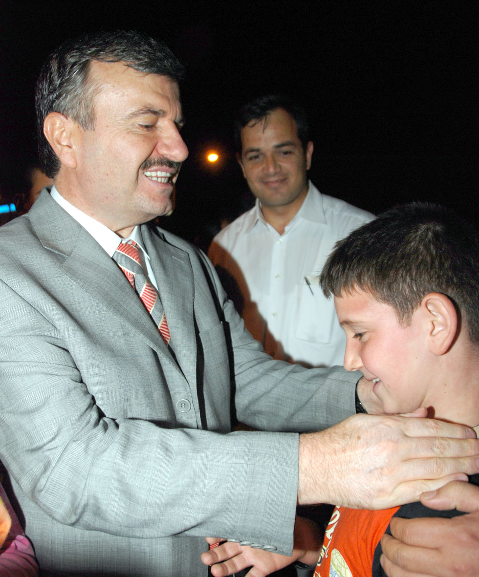 Başkan Akyürek, Miraç Kandili'ni Vatandaşlarla Kutladı