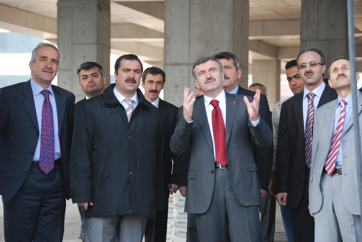 Başkan Akyürek Büyükşehir'in Yatırım Alanlarını İnceledi