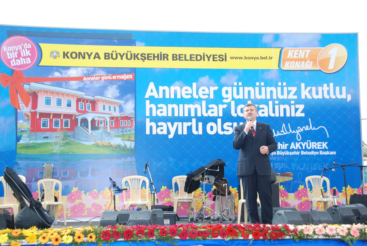 Büyükşehir Belediyesi Hanımlar Lokali Törenle Açıldı