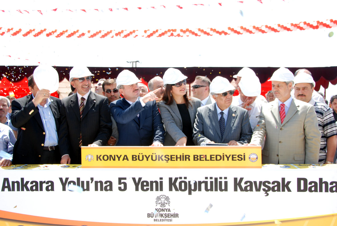 Ankara Yolu'nda 4 Köprülü Kavşağın Temeli Atıldı