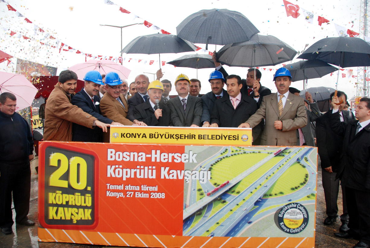 20'nci Köprülü Kavşağın Temeli Atıldı