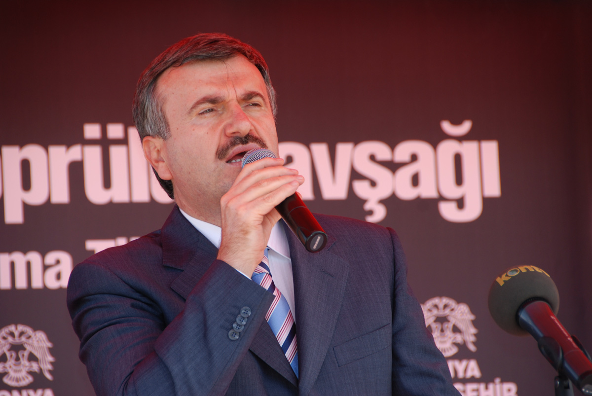 4 Yılda 19''uncu Köprülü Kavşağın Temeli Atıldı