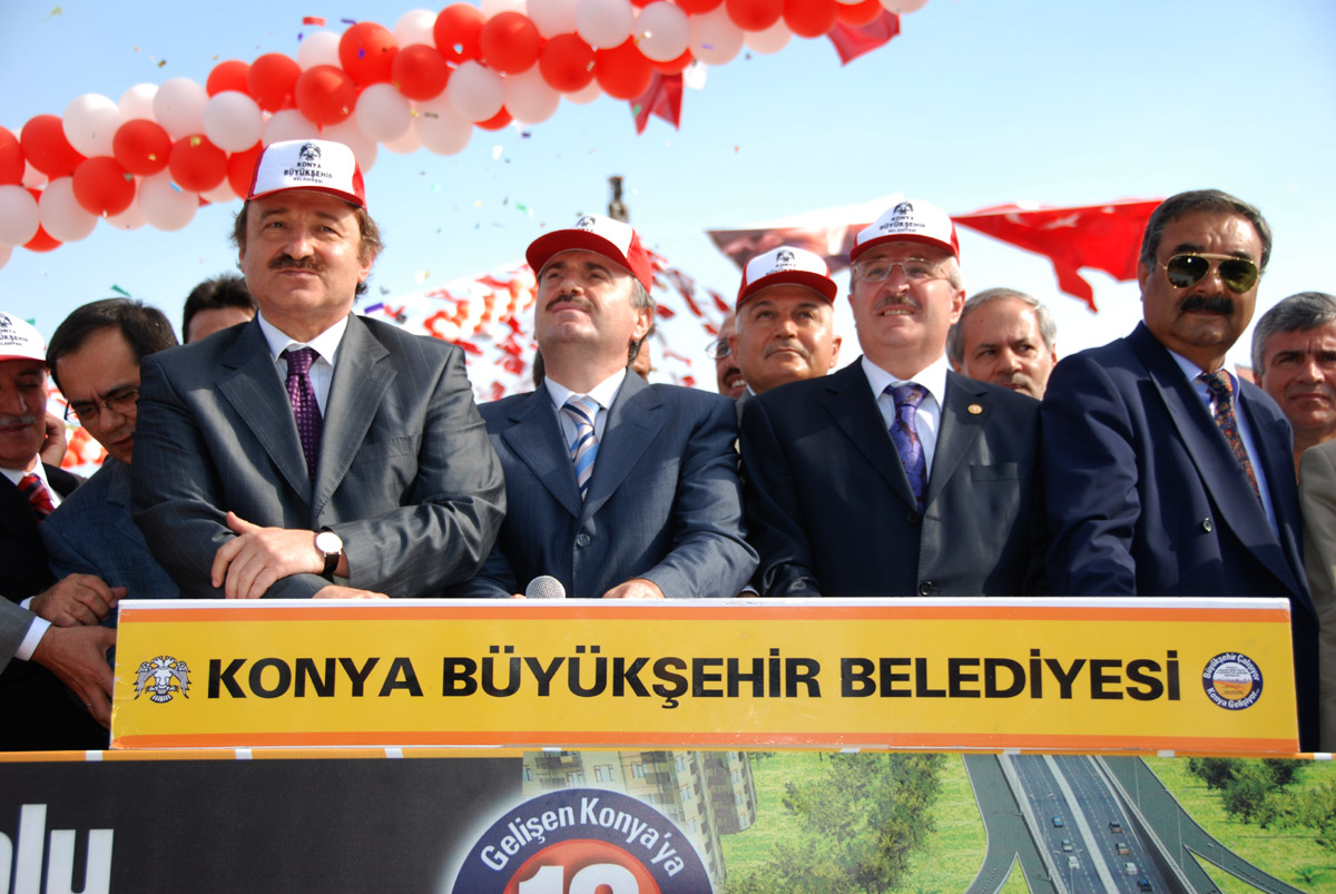 4 Yılda 19''uncu Köprülü Kavşağın Temeli Atıldı