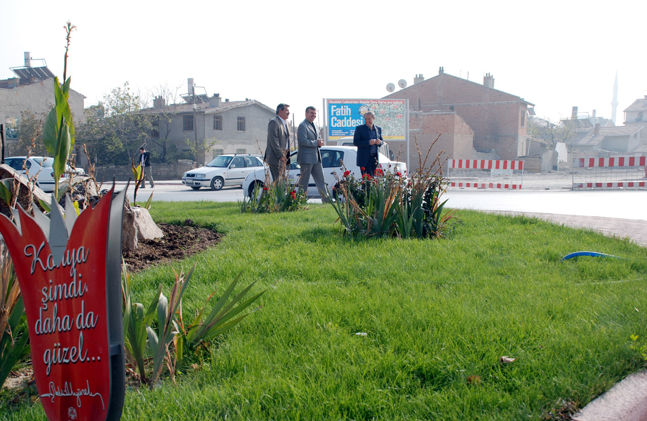 Başkan Akyürek Fatih Caddesi''nde İncelemelerde Bulundu