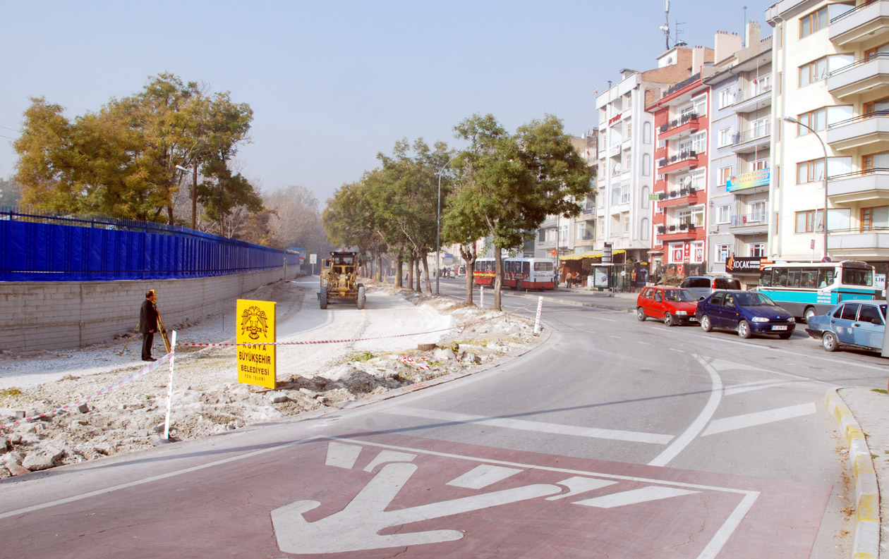 Eski Ordu Pazarı Önünde Yol Genişletme Çalışması