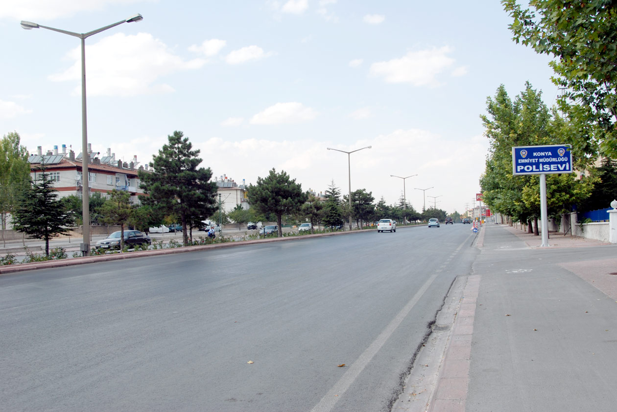 Modern ve Kullanışlı Yaya Üstgeçitleri Yapılıyor