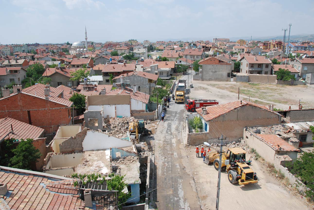 Fatih Caddesi'nde Türkiye'ye Örnek Kamulaştırma