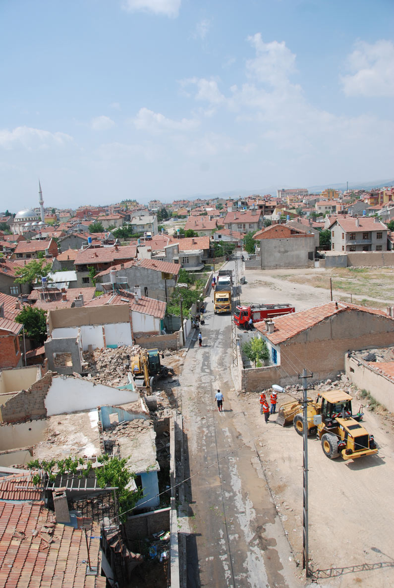 Fatih Caddesi'nde Türkiye'ye Örnek Kamulaştırma