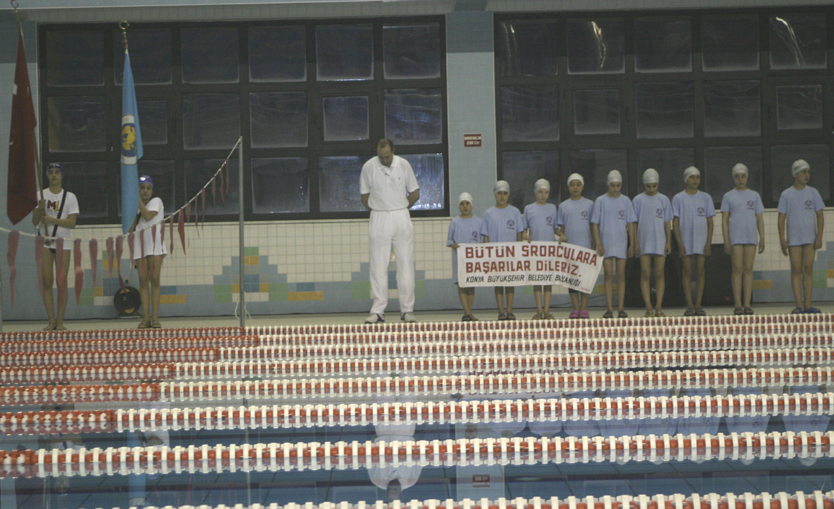 Büyükşehir Belediye Spor Yüzme Takımı