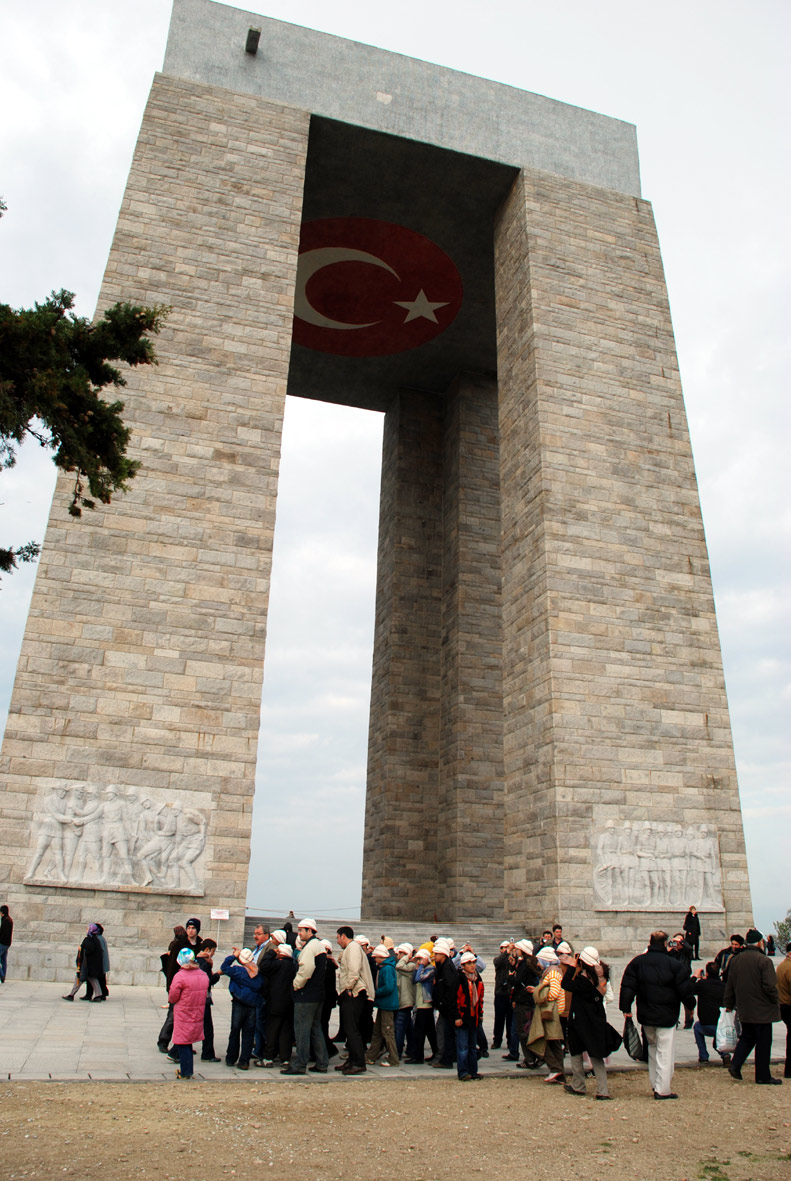 170 Öğrenci Çanakkale'de Tarihi Yeniden Yaşadı