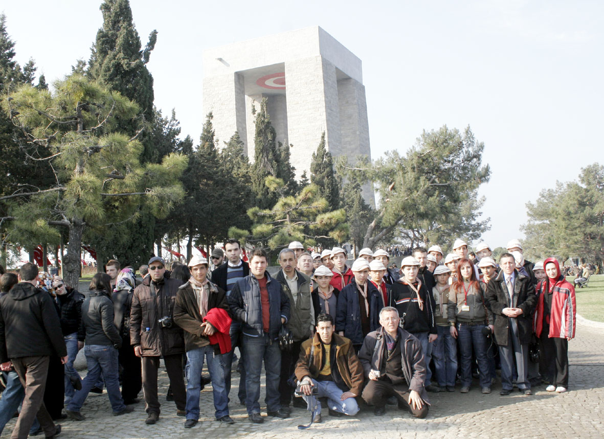 Büyükşehir, 170 Öğrenciyi Çanakkale'ye Gönderiyor