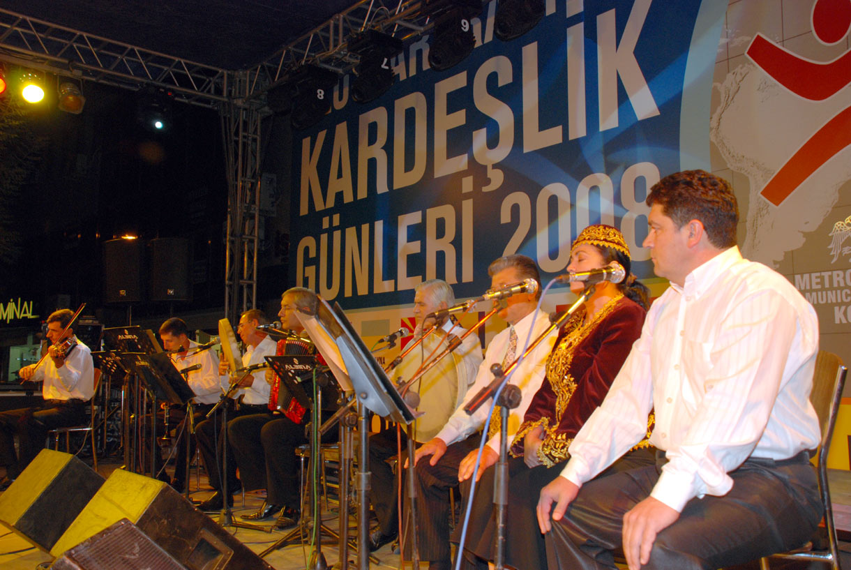 Yemenli ve Kırımlı Gruplar İlgiyle İzlendi