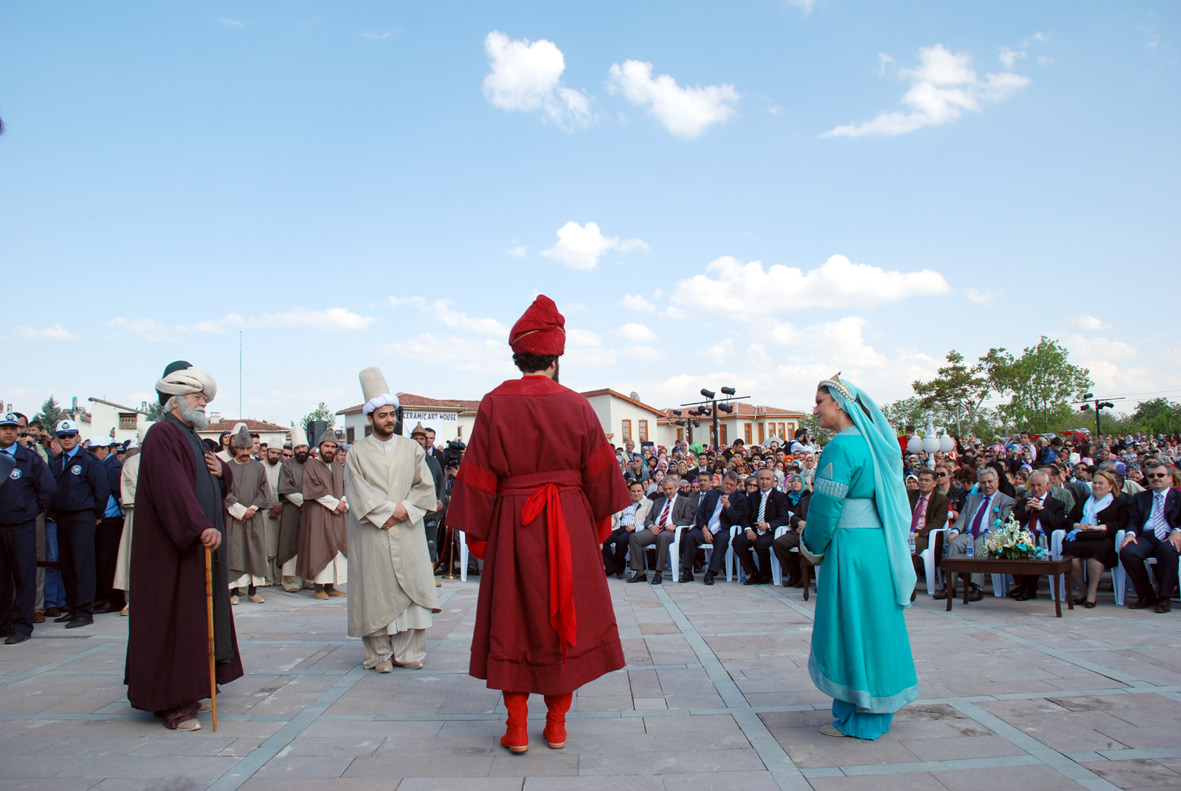 Hazreti Mevlâna ve Ailesini Temlisi Karşılama Töreni