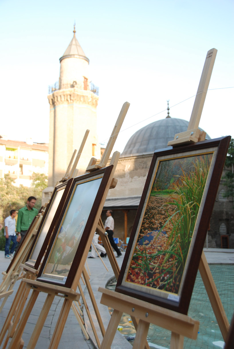 'Su Gibi Aziz Ol' Açık Hava Fotoğraf Sergisi Açıldı