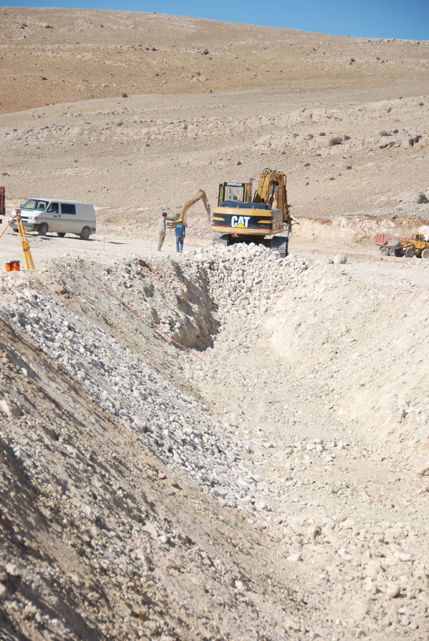 Büyükşehir ve Selçuklu Belediyelerinin İşbirliği İle Yağmur Suyu Tahliye Kanalları Yapılıyor