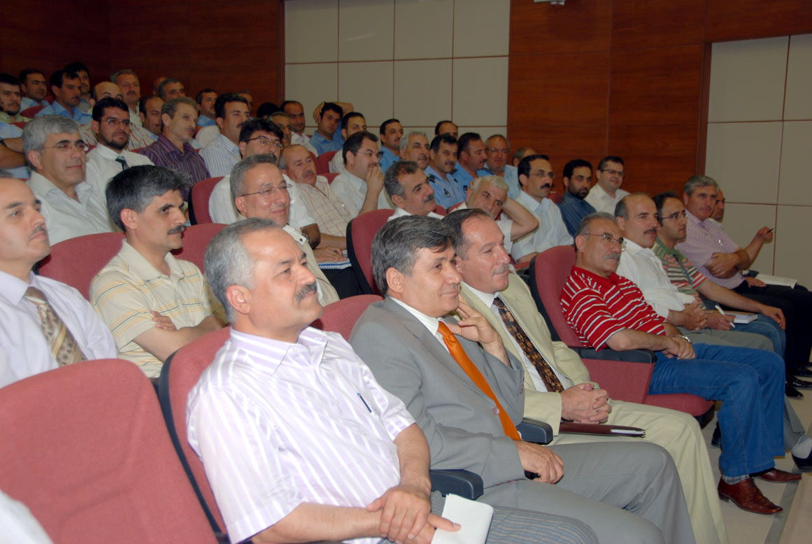Hizmet Sektöründe Müşteri Memnuniyeti Semineri