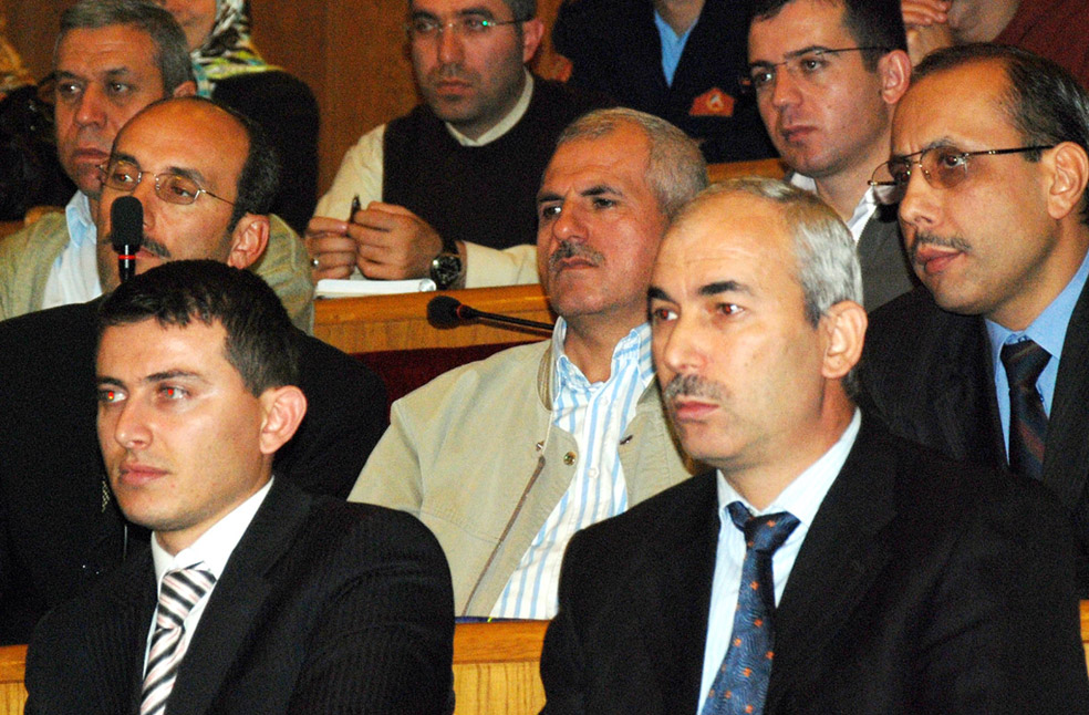 Vatman, Şoför ve Sekreterlere 'İletişim ve Diksiyon' Eğitimi