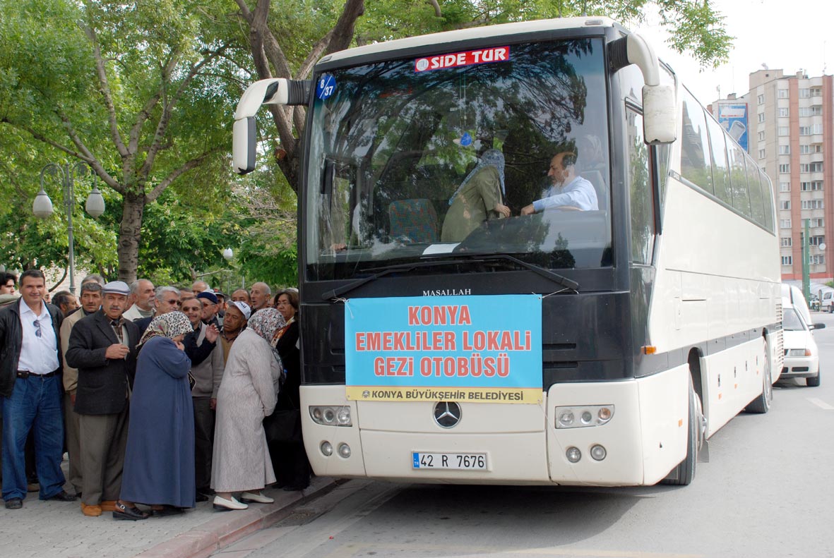 Emekliler Lokali Üyeleri Çanakkale'ye Gitti