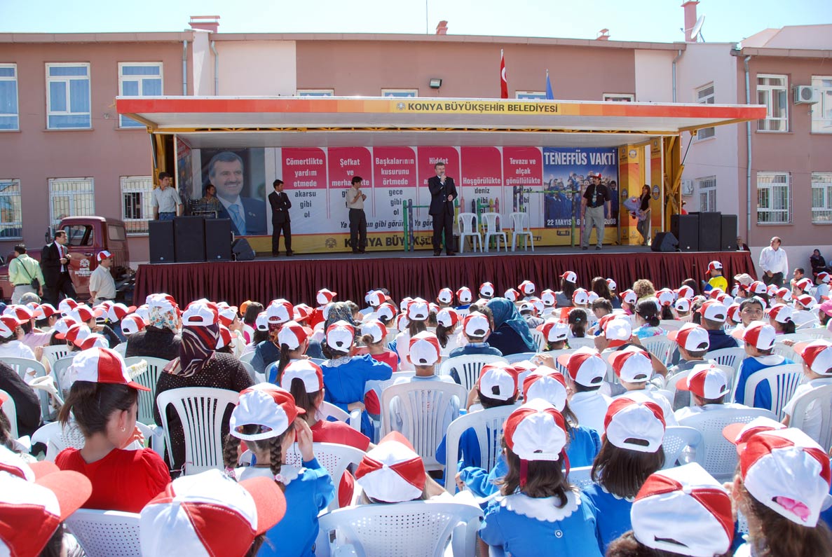 Başkan Akyürek, 5 Günde 7 Bin Öğrenci İle Buluştu