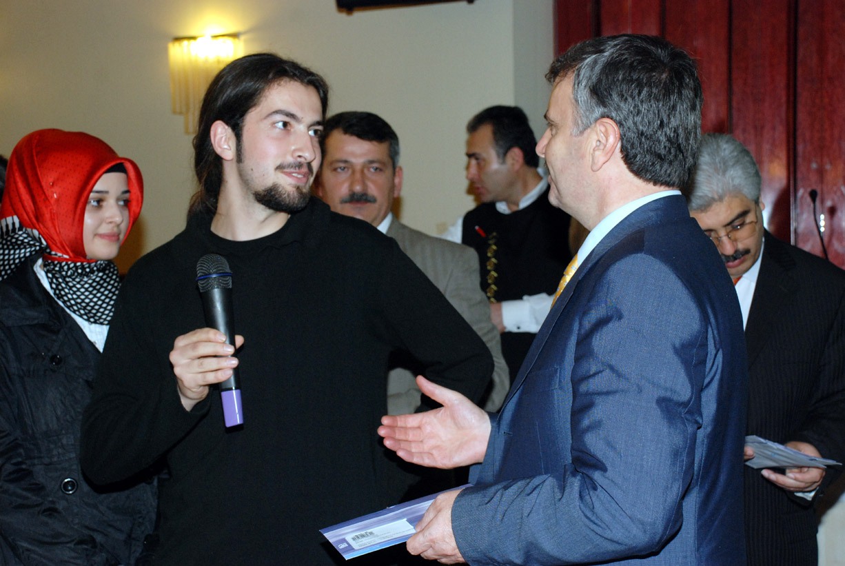 Başkan Akyürek Ankara'daki Konyalı Öğrencilerle Buluştu