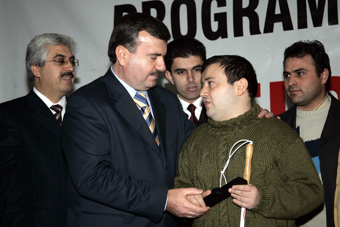 Başkan Akyürek Dünya Özürlüler Günü'nü Kutladı