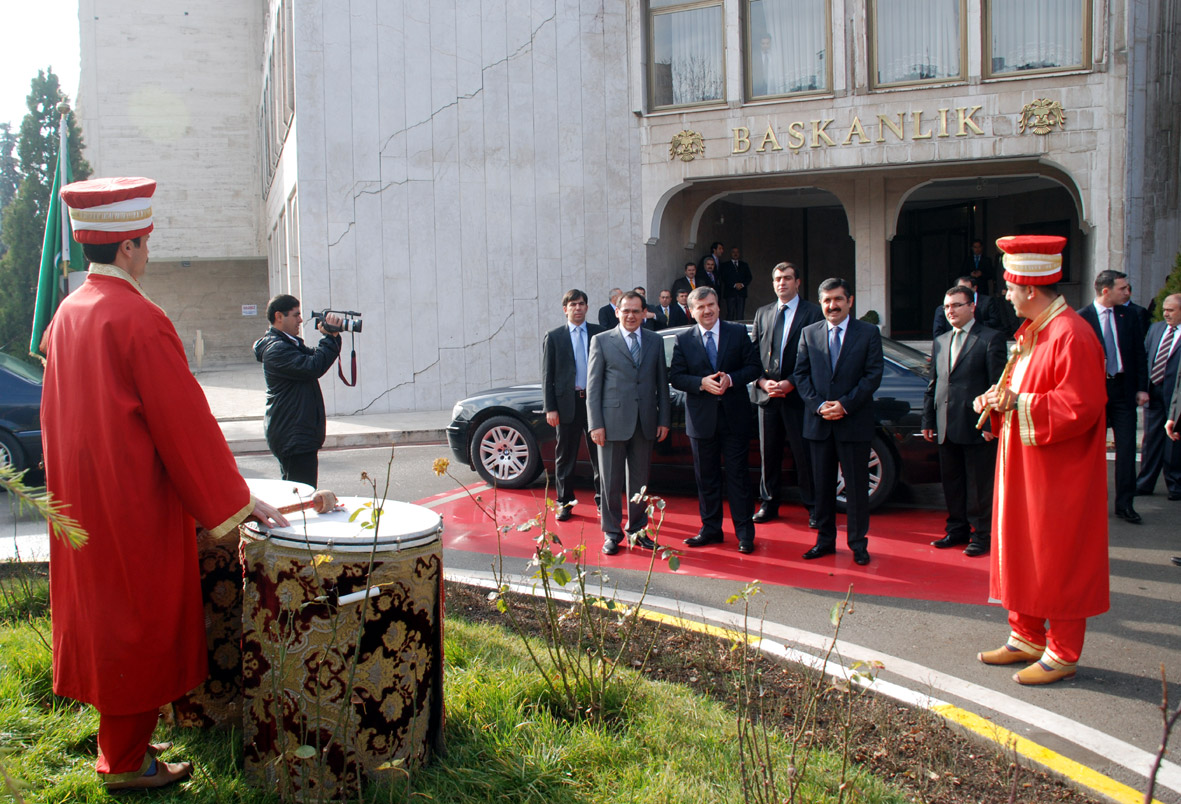 Bakan Demir: 'Konya artık dünyadaki konumunu gözden geçiriyor.'