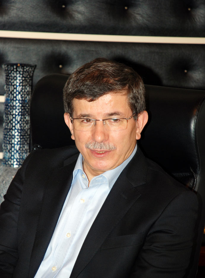 Bakan Davutoğlu: 'Konya'daki İşbirliği Türkiye'ye Örnek.'