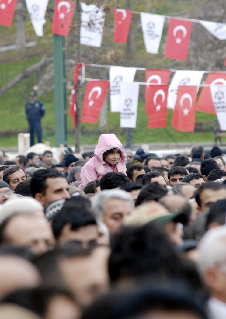 Başbakan Erdoğan: 'Mevlana'nın Işığı İle Aydınlanıyoruz.'