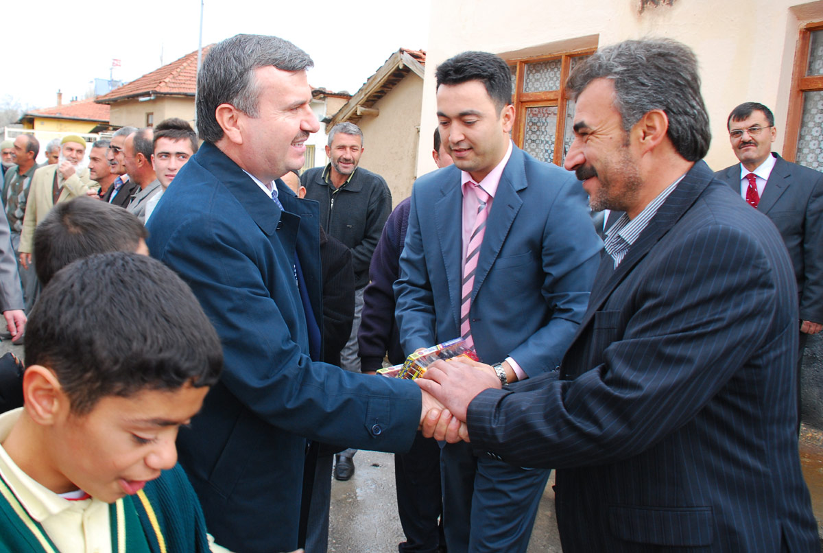 Başkan Akyürek Harmancık Mahallesi'nde