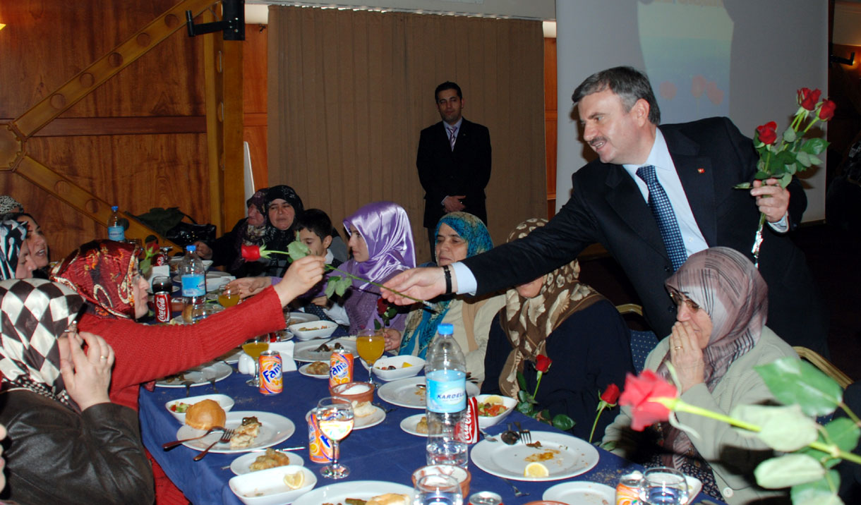 Başkan Akyürek'in Dünya Kadınlar Günü Programları