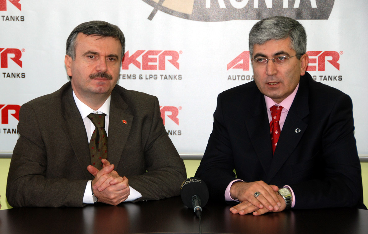 Başkan Akyürek Gazeteciler Cemiyeti'ni Ziyaret Etti