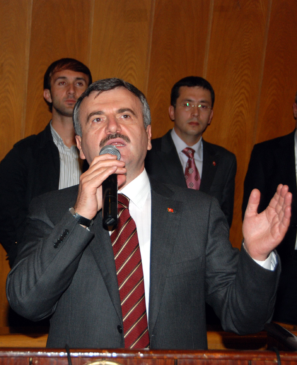 Başkan Akyürek ve Merkez İlçe Belediye Başkanları Tebrikleri Kabul Etti