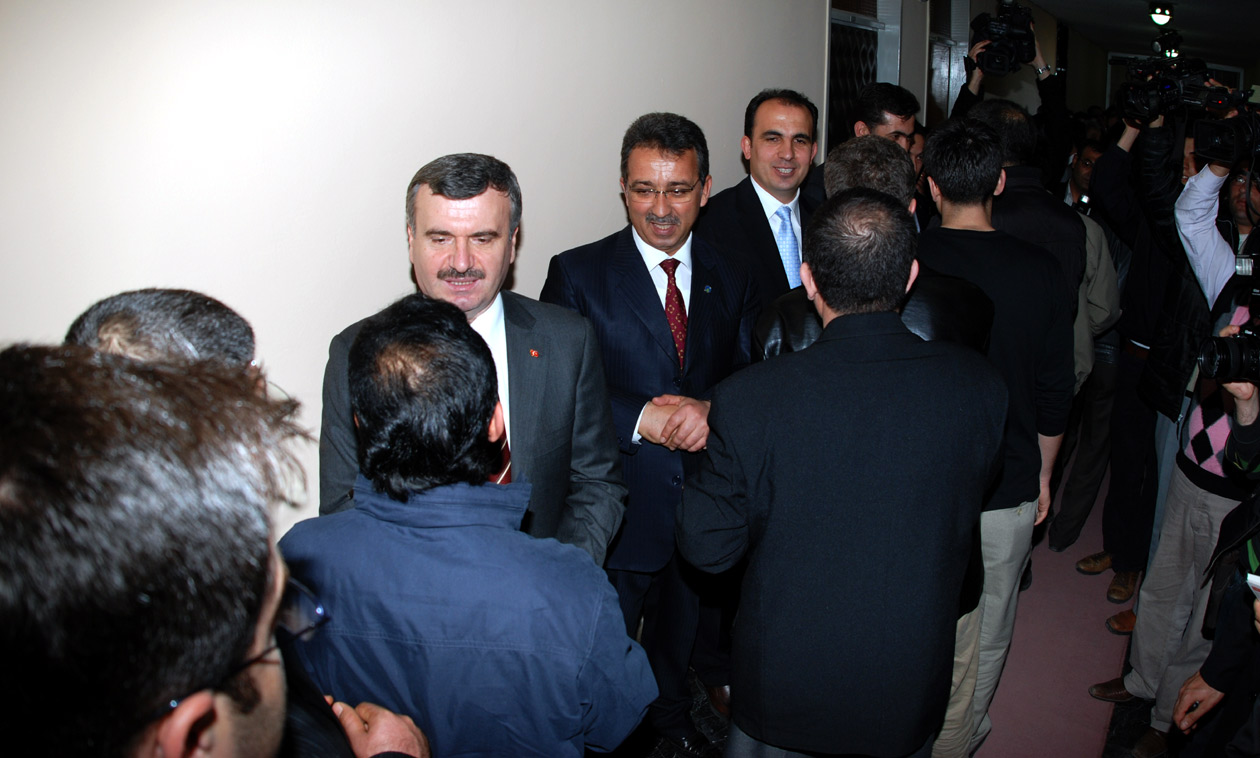 Başkan Akyürek ve Merkez İlçe Belediye Başkanları Tebrikleri Kabul Etti