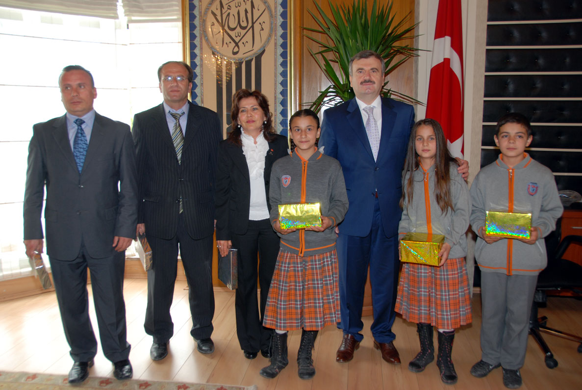 Temsili Başkan Havvanur Sena Akkaya Oldu