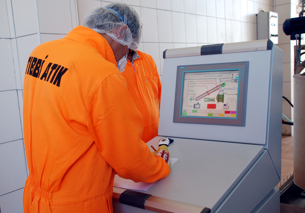Tıbbi Atık Tesisleri'nde Günlük 4 Ton Atık Sterilize Ediliyor