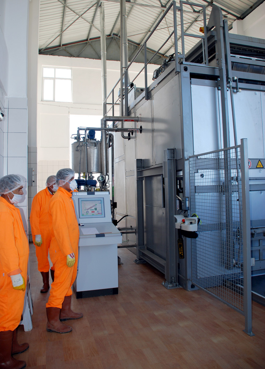 Tıbbi Atık Tesisleri'nde Günlük 4 Ton Atık Sterilize Ediliyor
