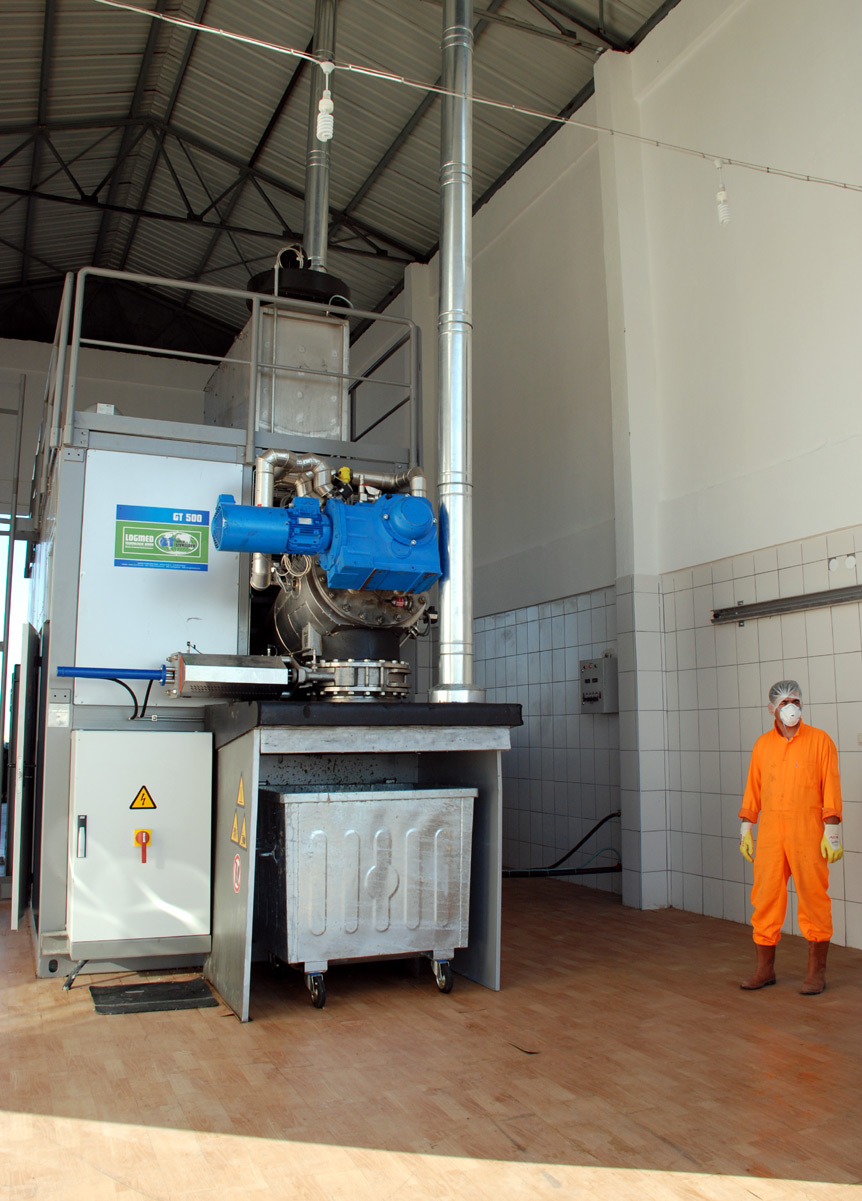 Tıbbi Atık Tesisleri'nde Günlük 4 Ton Atık Sterilize Ediliyor