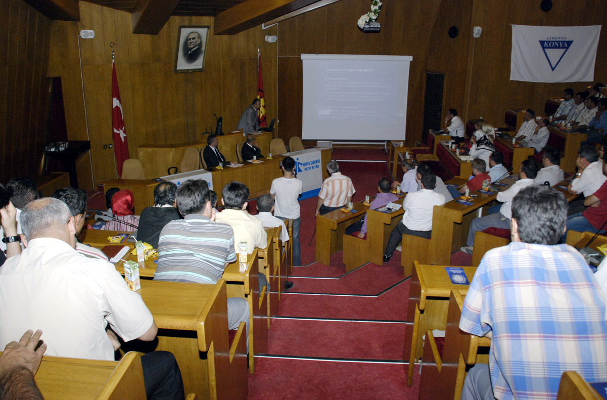 Fen İşleri Ekiplerine Beton Uygulama Semineri