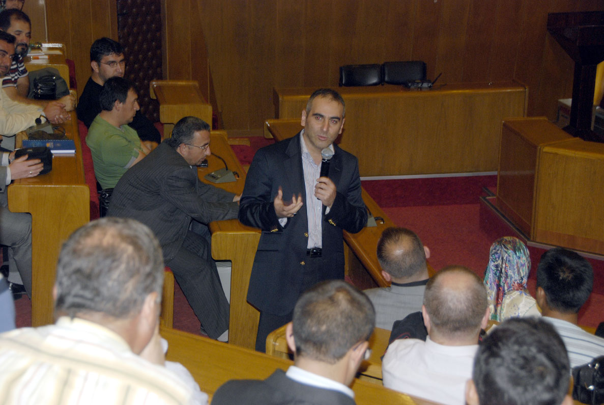 Fen İşleri Çalışanlarına 'Etkili İletişim' Semineri