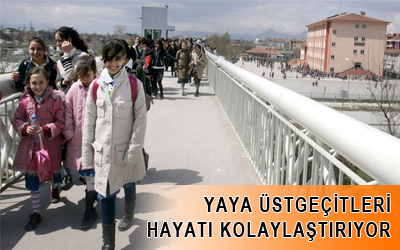 Yaya Üst Geçitleri Hayatı Kolaylaştırıyor