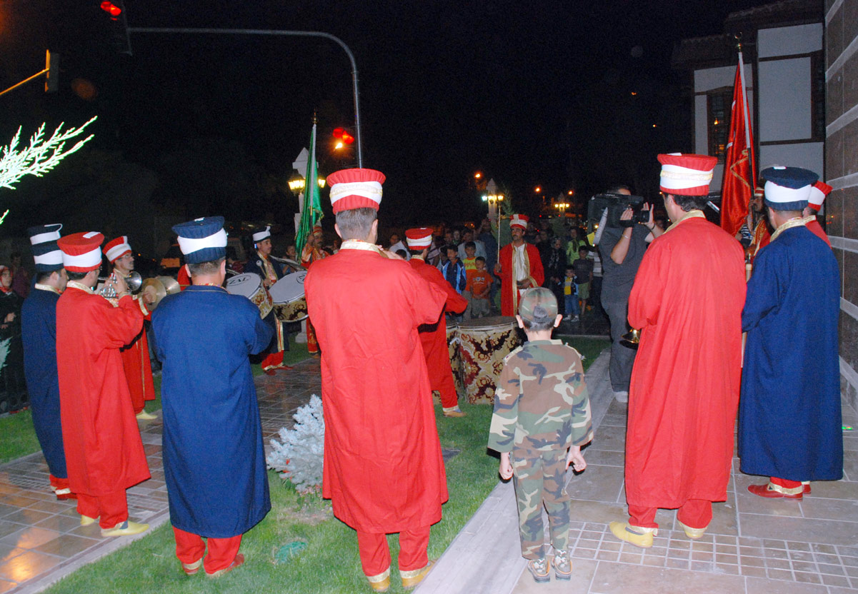 Rahmet Akşamları Başladı