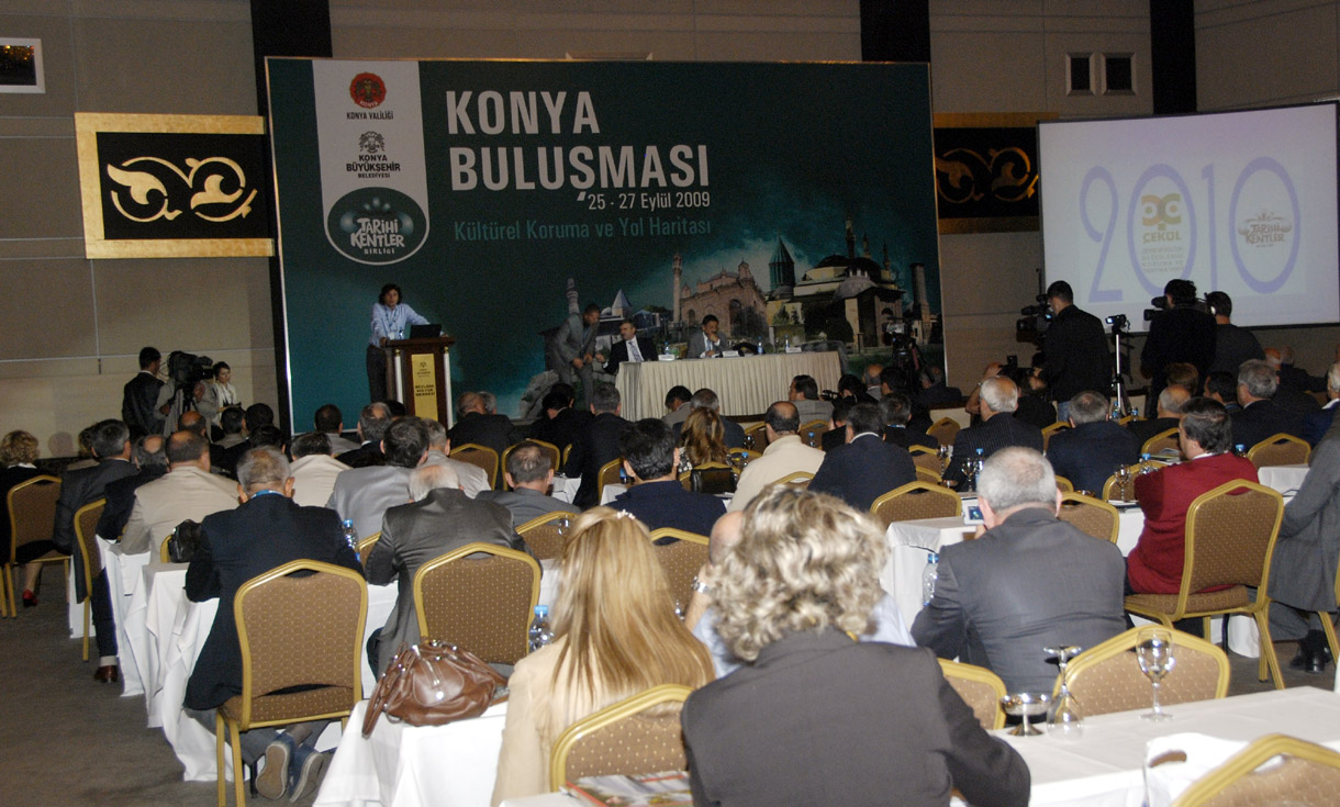 Kültürel Koruma ve Yol Haritası Paneli Yapıldı