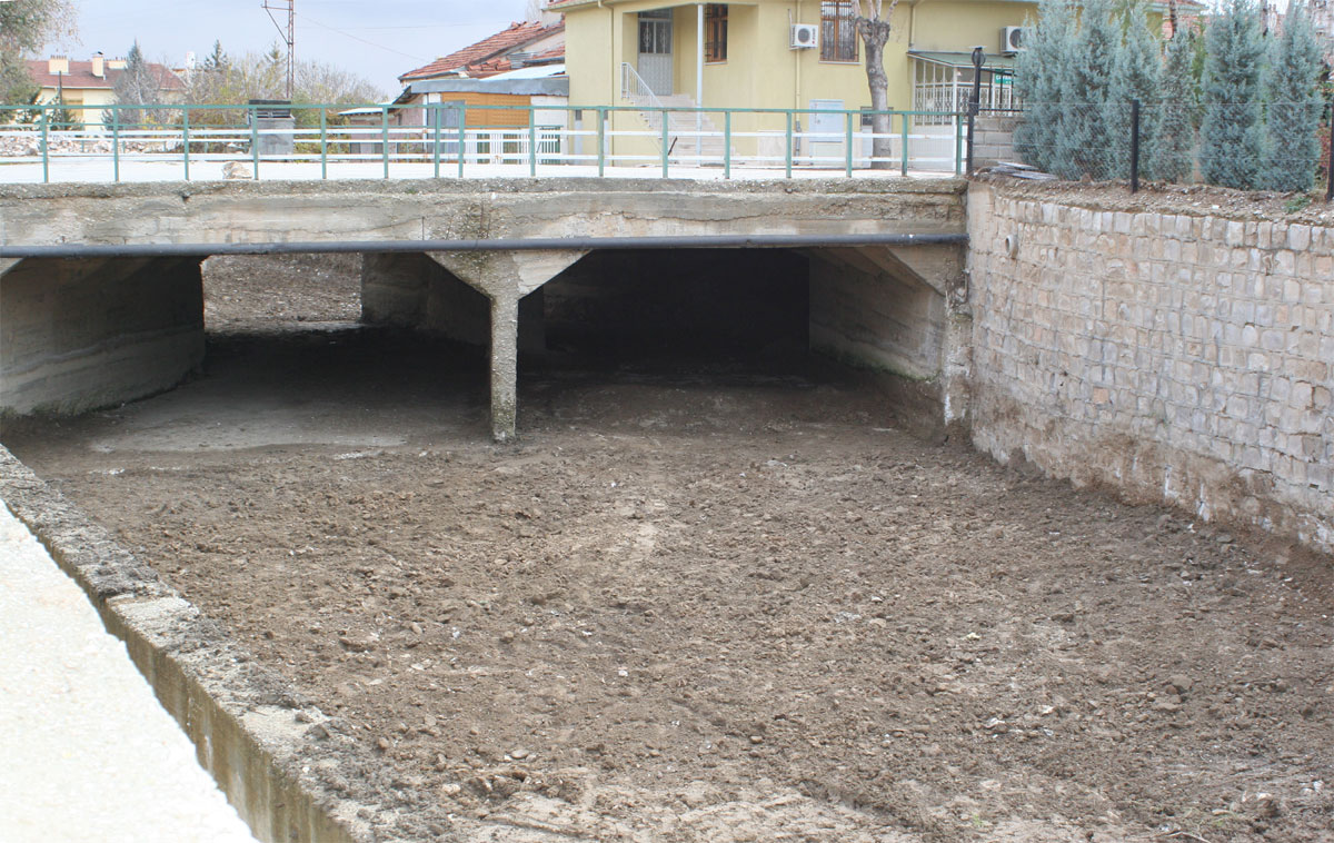 Yağmur Suyu Uzaklaştırma Projesi Devam Ediyor