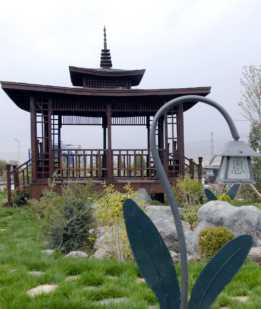 Japon Kyoto Parkı Hizmete Hazır