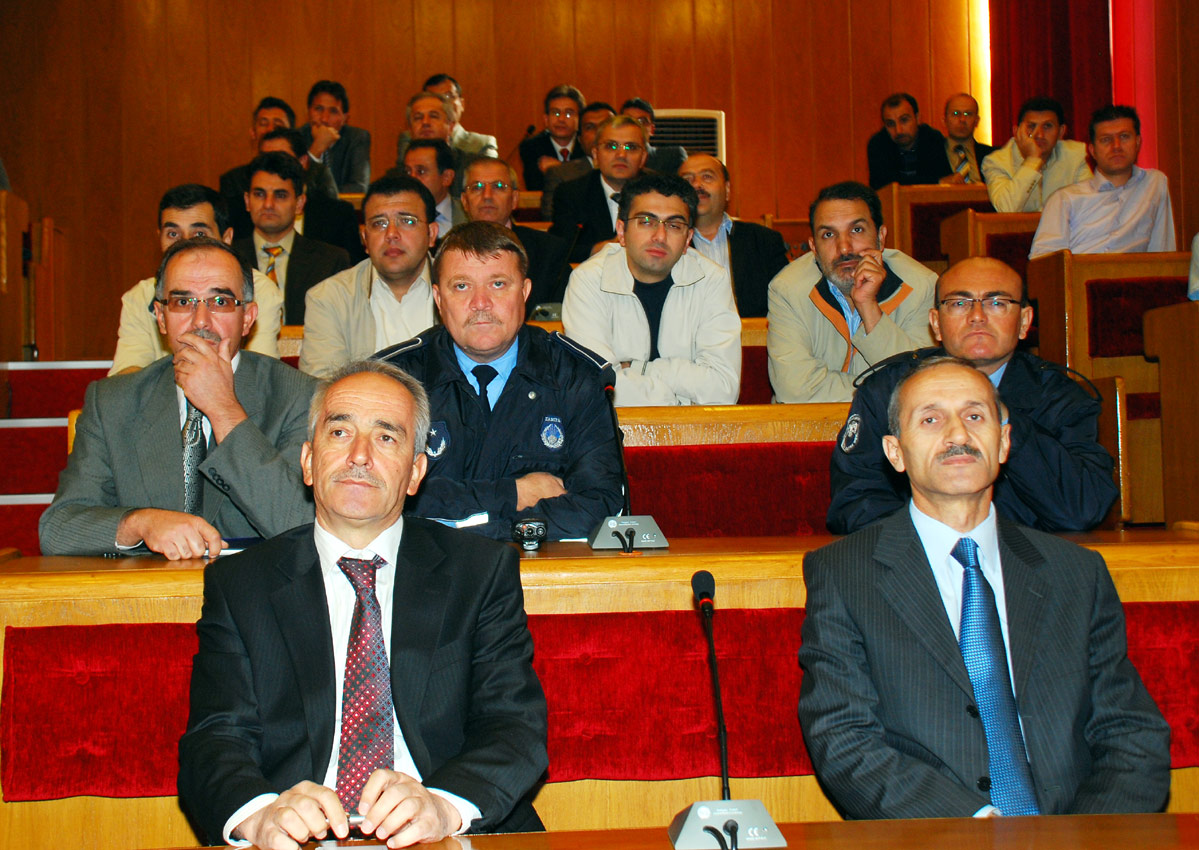 Büyükşehir'den Personele Deprem Semineri