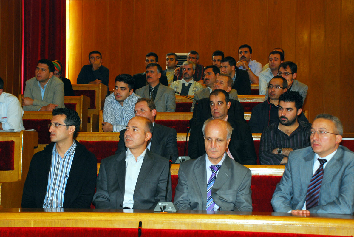 Büyükşehir'den Personele Deprem Semineri