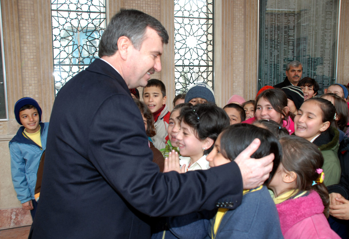 Öğrenciler Tarihimizi Öğreniyor