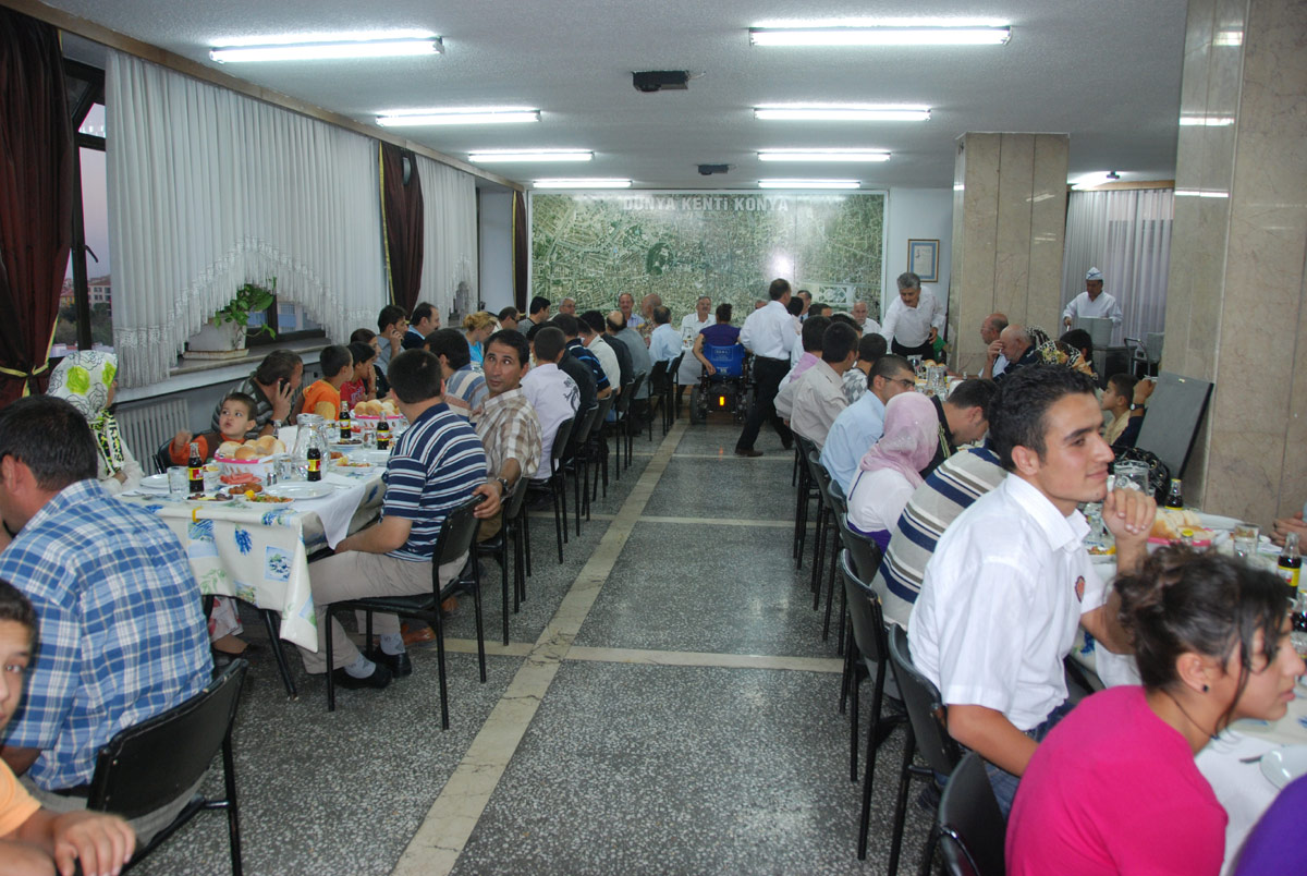 Başkan Akyürek Engelli Derneklerini İftarda Ağırladı